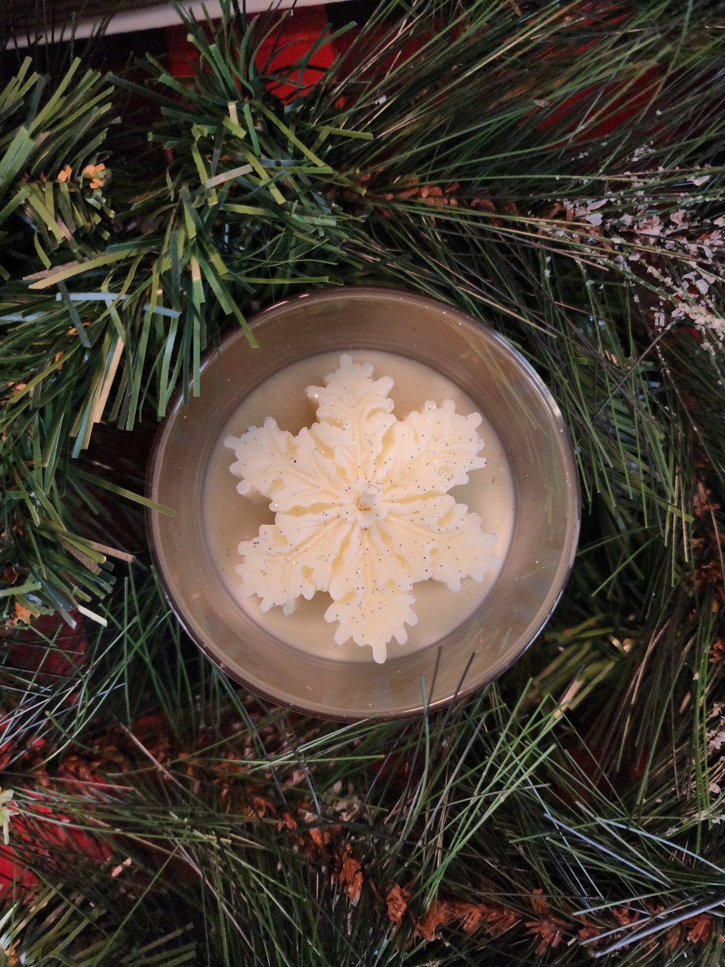 Snowflake candle
